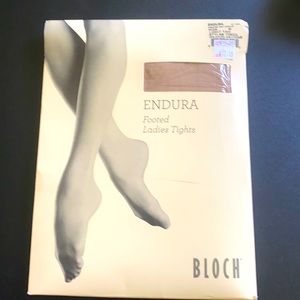 NWT ladies footed tights